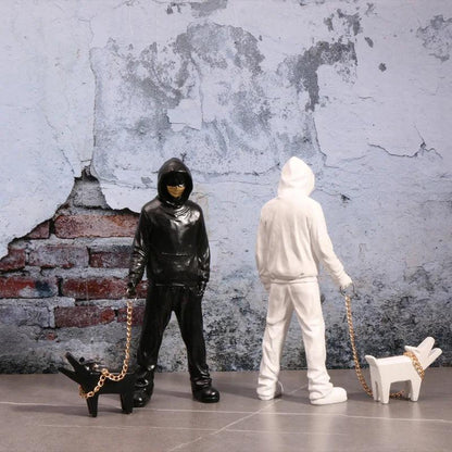 Moderne Hars Sculptuur van Man met Honden – Stijlvol en Uniek Decor 5