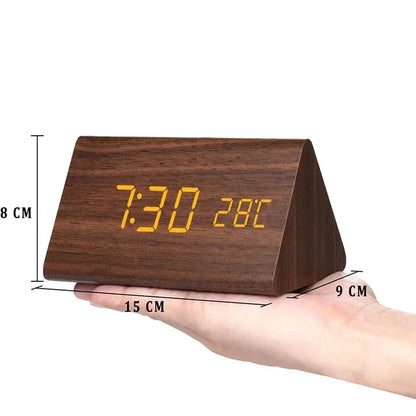 Moderne Houten Digitale Wekker met Spraakbesturing en LED Display – Instelbare Helderheid en Temperatuurweergave 4