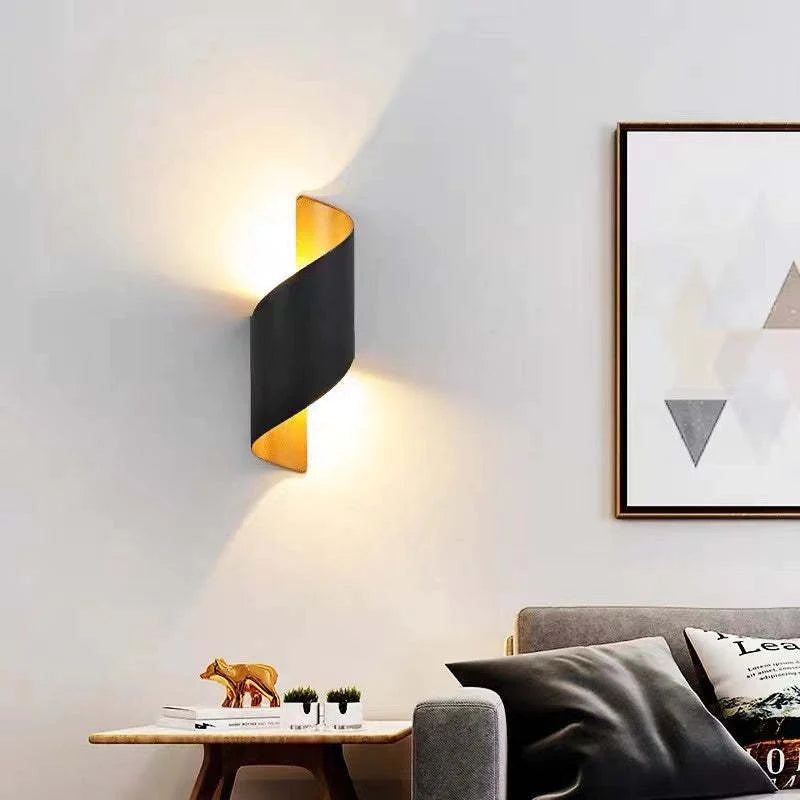 Moderne LED Wandlamp met Spiraalontwerp – Wit/Zwart Metaal voor Binnengebruik 8