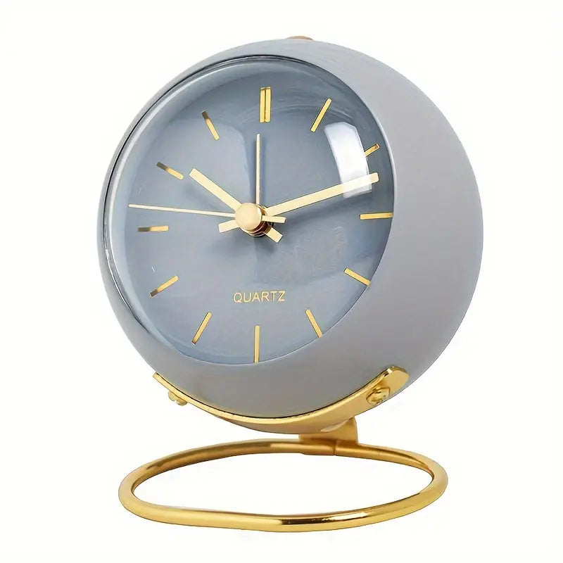 Moderne Stille Tafelklok met Gouden Accenten – Fluisterstille Quartz Wekker voor Slaapkamer en Thuiswerkplek 3