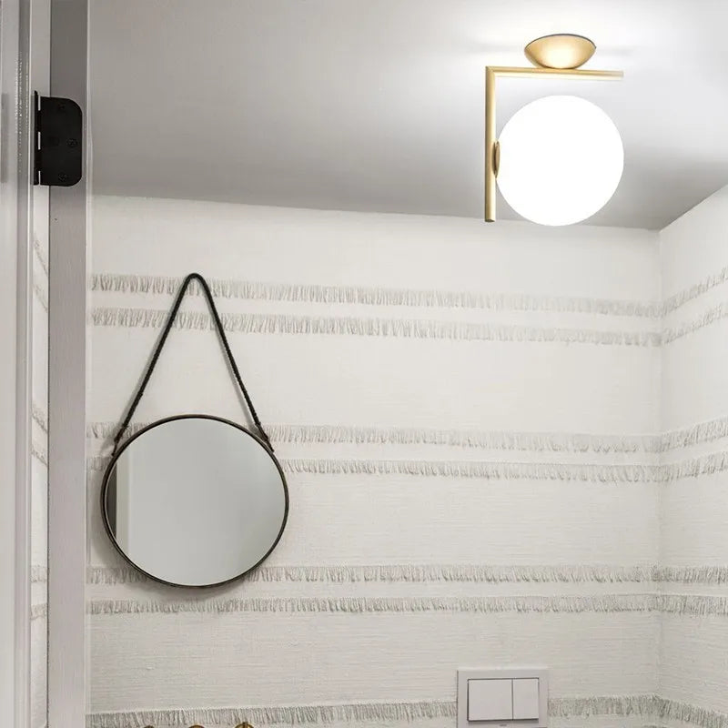 Moderne Wand- en Plafondlamp met 15 cm Glazen Bol – Stijlvolle Verlichting voor Woonkamer in Chroom, Zwart of Goud 2