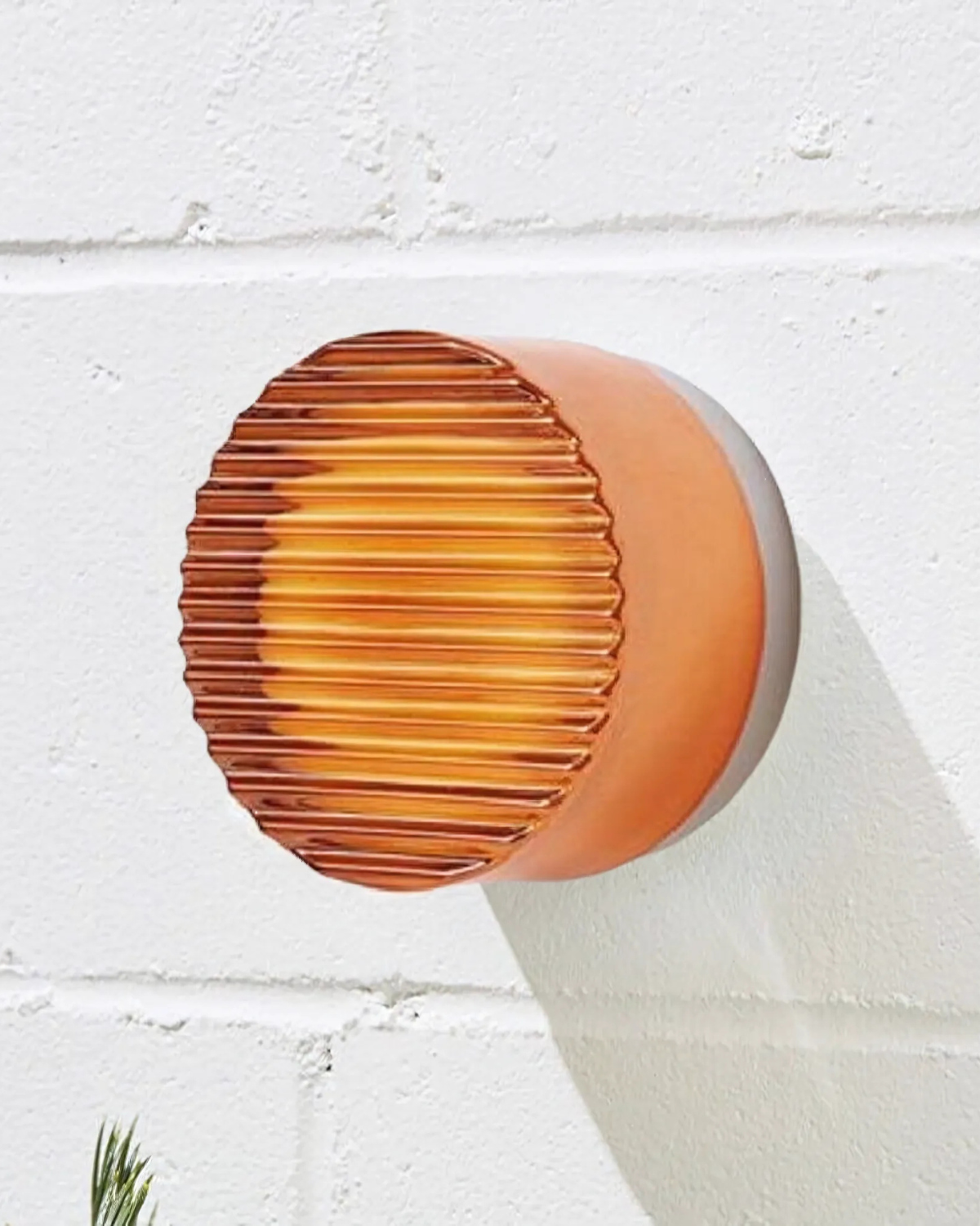 Moderne Wandlamp Le Soleil met Elegante Metalen Basis en Zachte Verlichting voor Binnen - Ideaal als Muurlamp voor Woonkamer en Slaapkamer 2