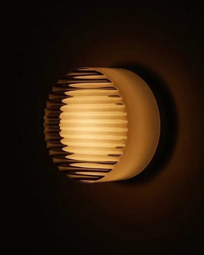 Moderne Wandlamp Le Soleil met Elegante Metalen Basis en Zachte Verlichting voor Binnen - Ideaal als Muurlamp voor Woonkamer en Slaapkamer 3