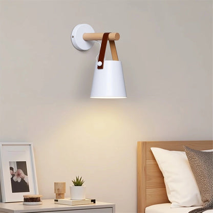 Moderne Wandlamp van Hout voor de Slaapkamer – Stijlvolle Muurlamp in Twee Kleuren 6
