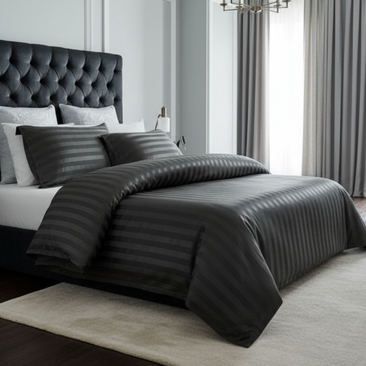 Grijs Satijnen Beddengoed Set 200 x 220 cm met Verborgen Ritssluiting en 2 Kussenslopen