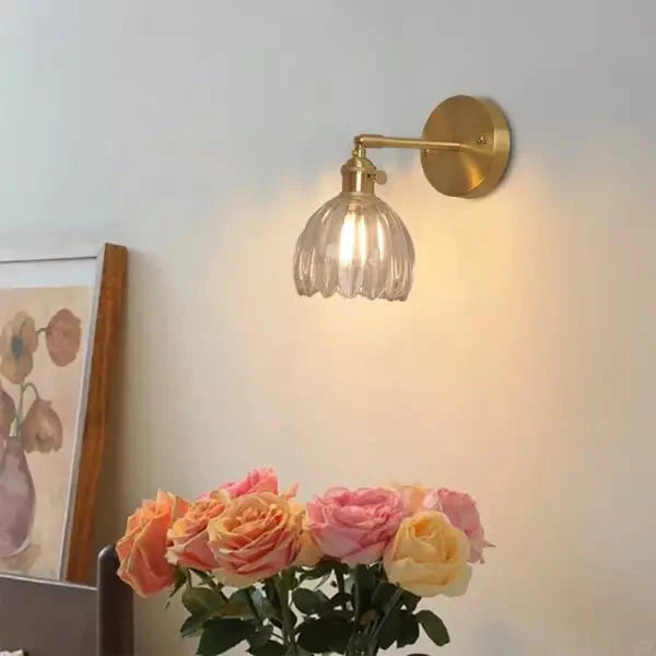 Retro Glazen Wandlamp in Tulpvorm met Warm Licht – Vintage Muurlamp voor Gezellige Sfeer 5