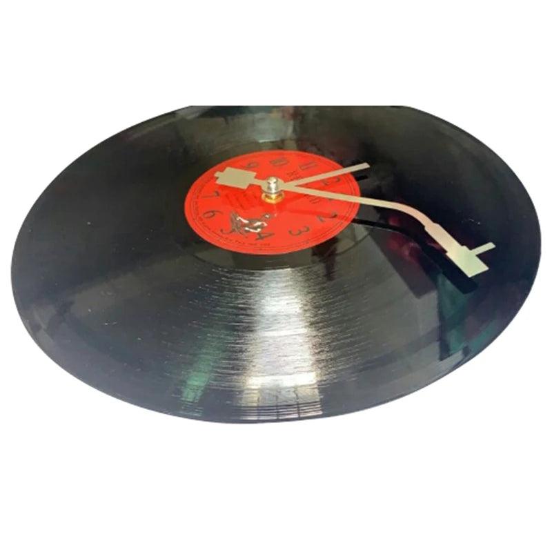 Retro Vinyl Platen Wandklok – Stille Klok met Vintage Ontwerp en Zwarte Wijzerplaat met Rode Cijfers, 30 cm 4