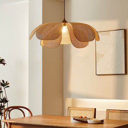 Rotan Hanglamp met Bloemblaadjes Ontwerp voor Woonkamer en Slaapkamer – Natuurlijke Elegantie en Warm Licht 6