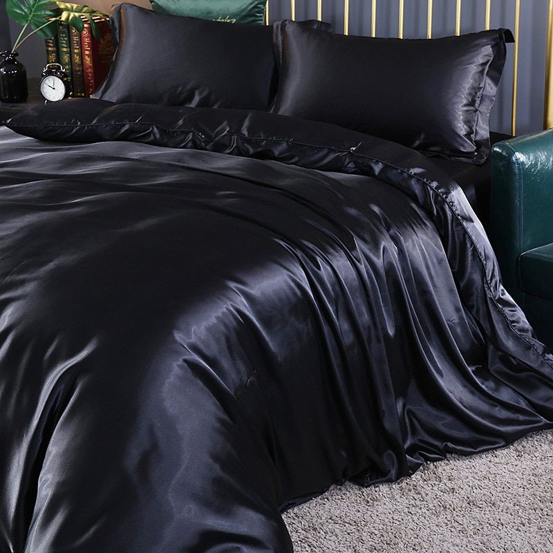 Satijnen Beddengoed Set voor Ultiem Slaapcomfort – Zacht, Ademend en Luxe Design, Beschikbaar in Eenpersoons en Tweepersoons Maten 2
