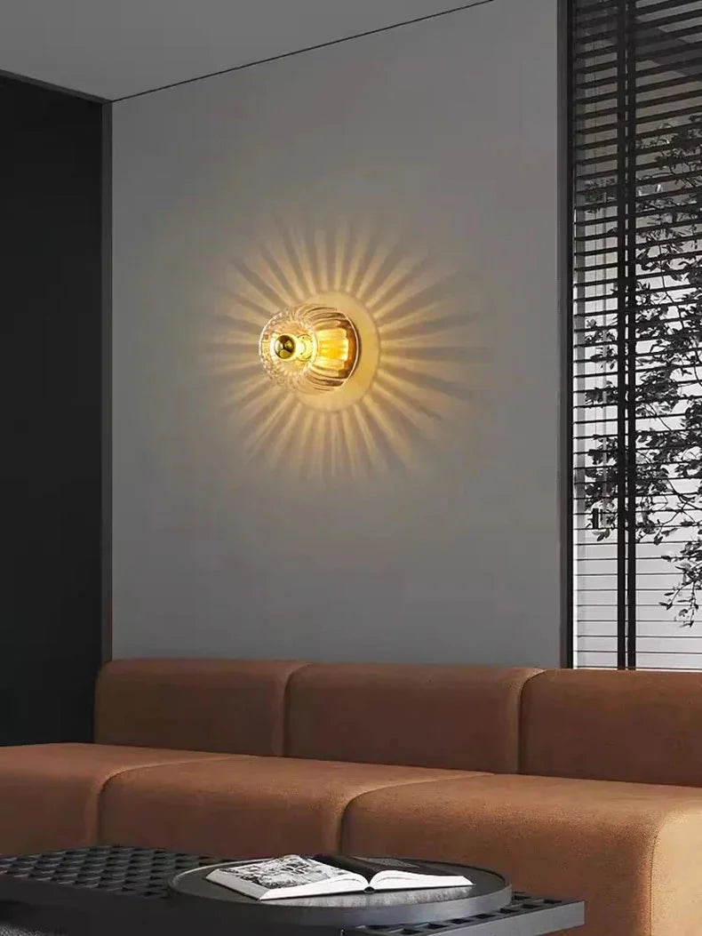 Scandinavische Bauhaus Wandlamp van Glas en Metaal voor Binnen – Modern Design voor Woonkamers en Gangen 4