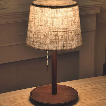 Scandinavische Walnotenlamp met Luxe Stoffen Kap – LED Verlichting voor een Serene Sfeer 0
