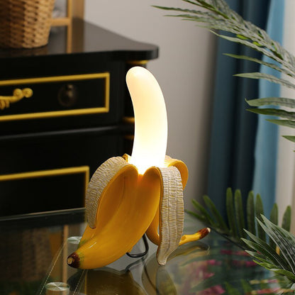 Stijlvolle Zwarte Tafellamp met Koperen Accenten - Warm Licht voor Woonkamer of Slaapkamer, Perfect als Nachtkast Lampje 6