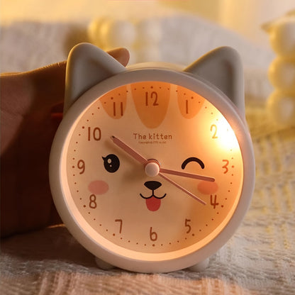 Stille Kinderwekker met Nachtlampje in Schattig Konijnenontwerp - Compact en Geluidsloos voor een Rustige Slaap 4