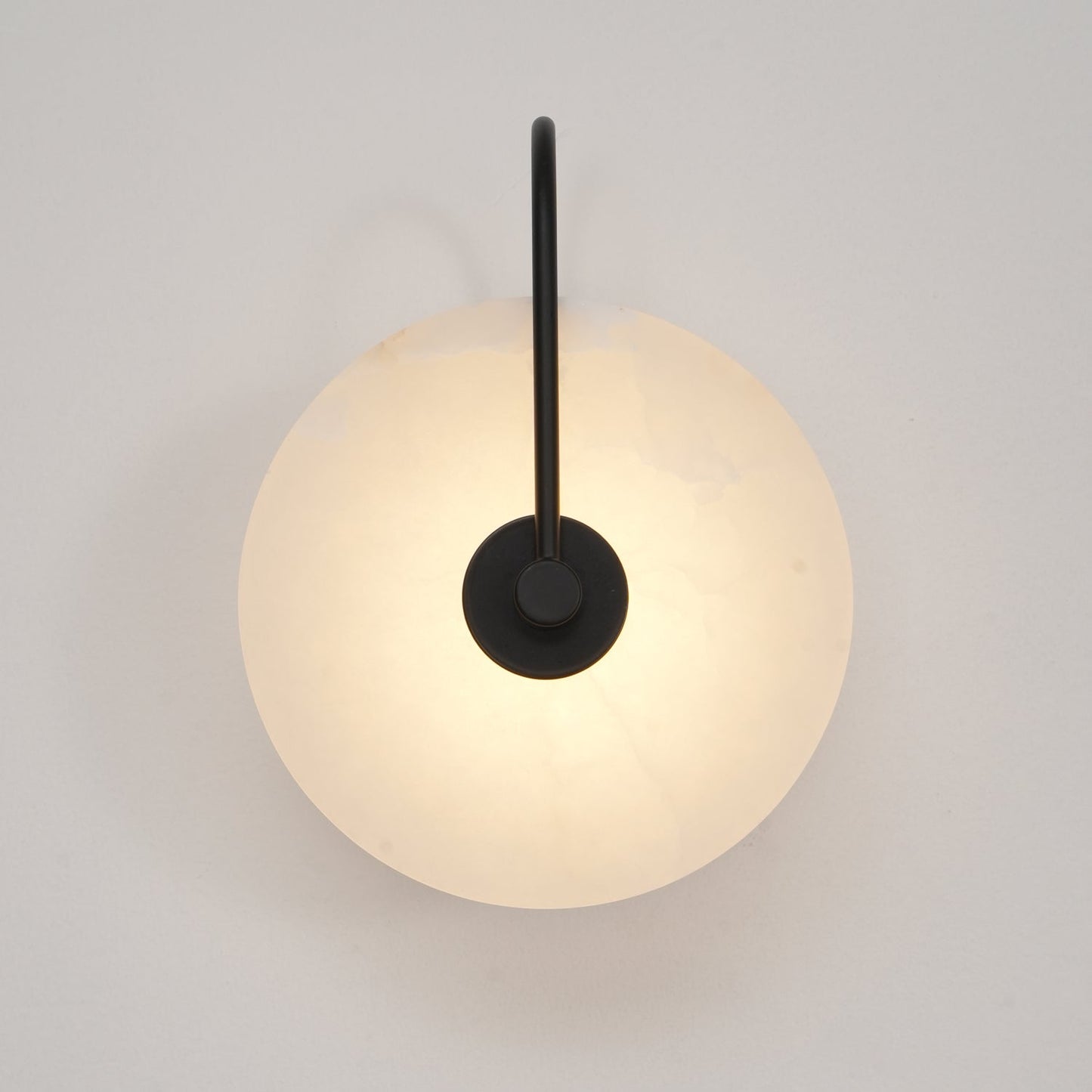 Unieke Alabaster LED Wandlamp met Modern Design en Warm Sfeerlicht 9