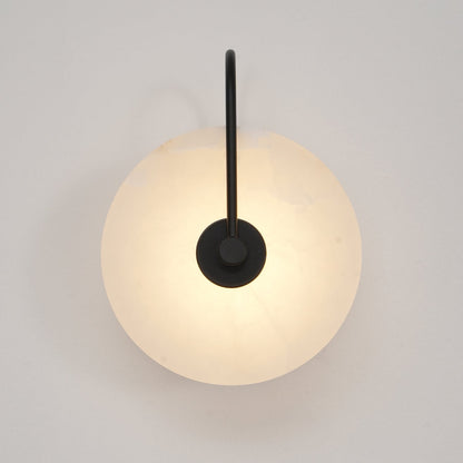 Unieke Alabaster LED Wandlamp met Modern Design en Warm Sfeerlicht 9