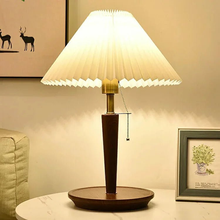 Vintage Geplooide Houten Tafellamp met LED Verlichting - Tijdloos Design voor Woonkamer en Slaapkamer 1