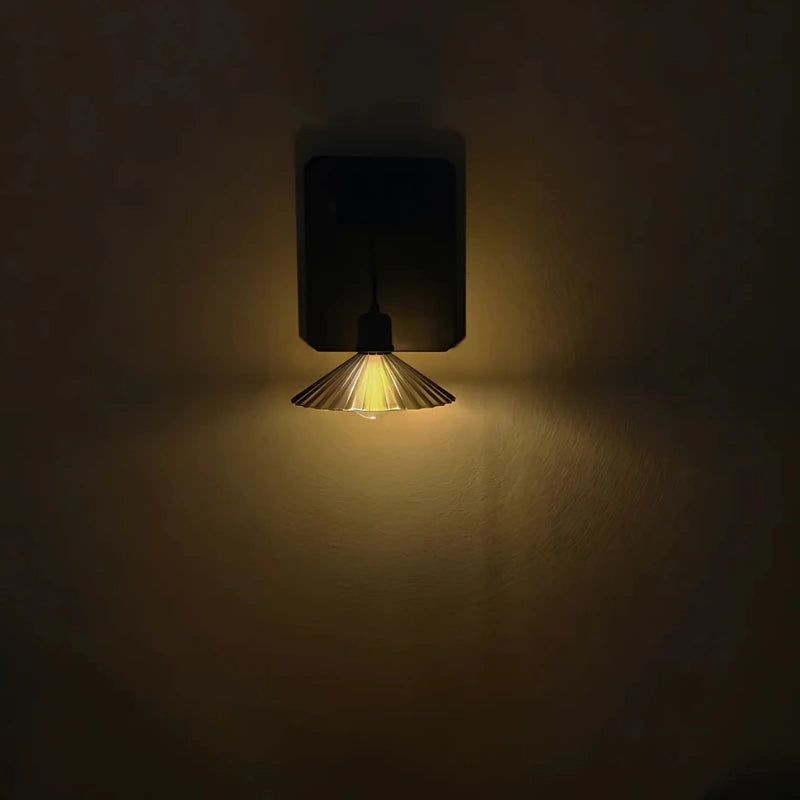 Wandlamp Buiten met Zonne-energie en Automatische Schemersensor – Weerbestendig Geplisseerd Ontwerp voor Tuin en Terras 1