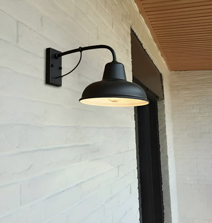 Wandlamp Zwart van IJzer – Vintage Muurlamp voor Binnen en Buiten, Duurzaam Ontwerp voor Elegante Verlichting 0
