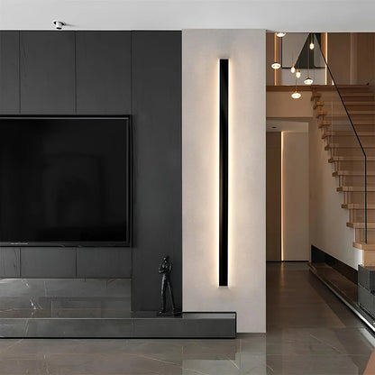 Moderne Buiten Wandlamp van Smeedijzer en Aluminium met LED Verlichting – Weerbestendig en Duurzaam Design