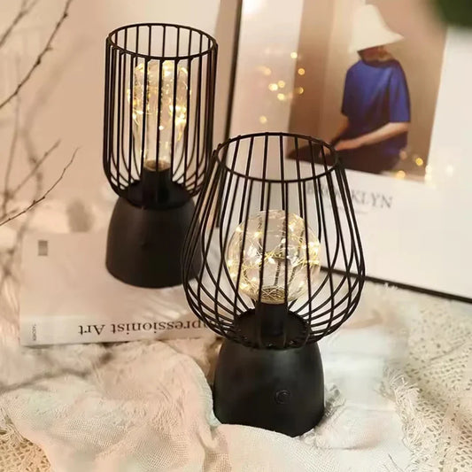 Elegante IJzeren Tafellamp op Batterijen met Warm Wit Licht – Perfect voor Woonkamer en Slaapkamer