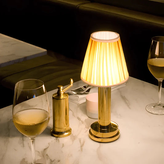 Retro Dimbare Tafellamp met Oplaadbare Batterij – Draadloze Aluminium Basis voor Sfeervolle Verlichting